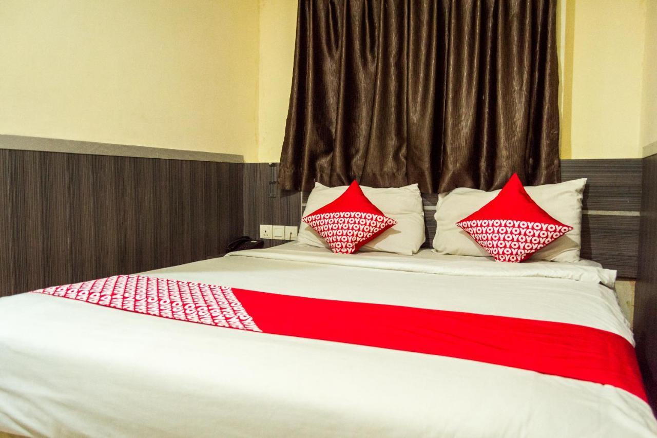 Collection O 625 Hotel Golden Gate Batam Eksteriør billede